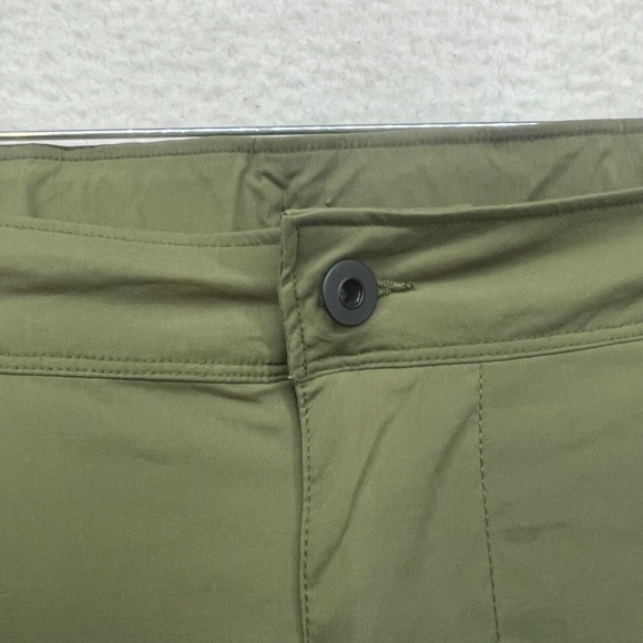 REI Shorts Mens Extra Large Green Hiking Outdoor Performance Nylon Cargo Fishing - Picture 4 of 13